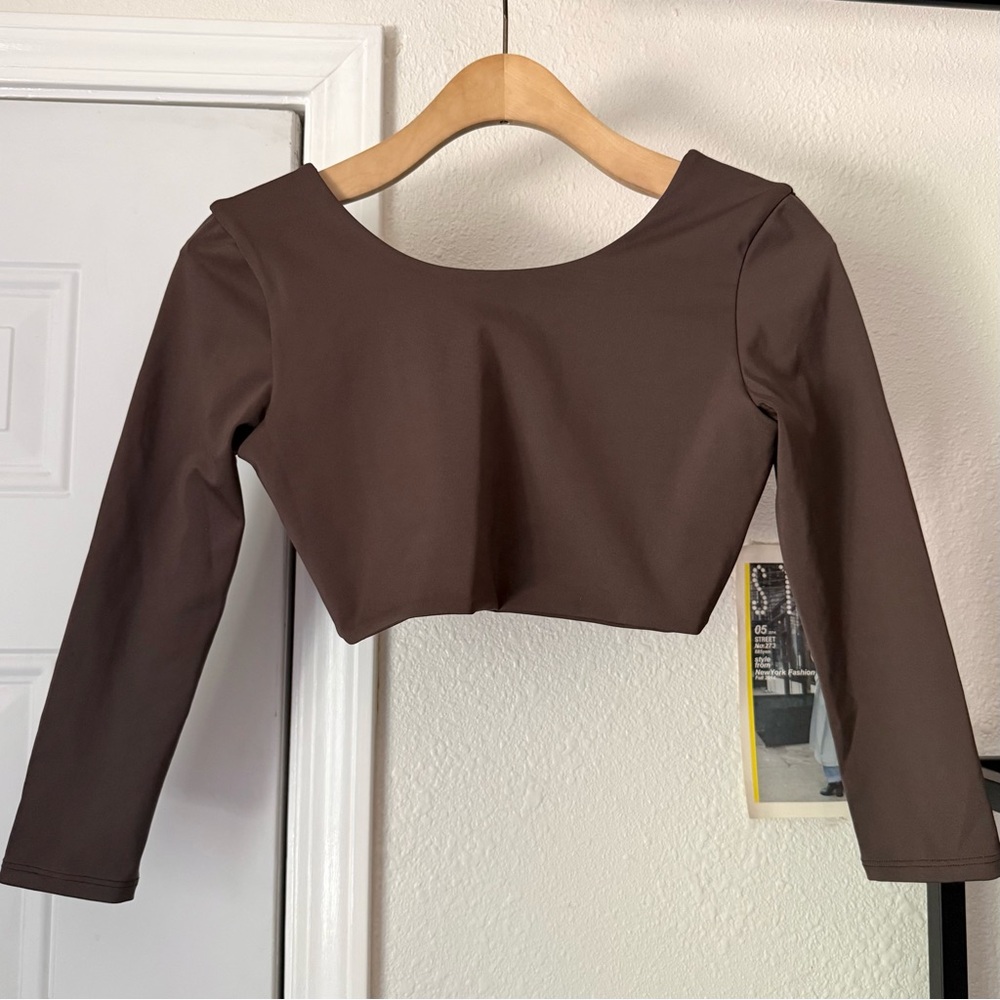 HEROS ACTIVE brown crew scoop neck cropped‎ athletic 3/4 long sleeve top